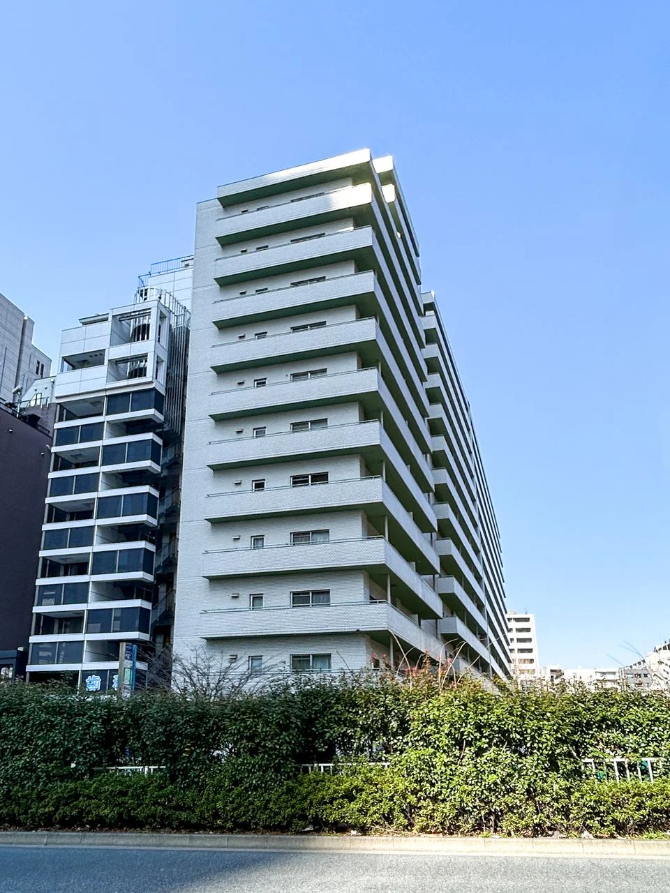 アルテール新宿ビル 2 オフィスビル外観 1