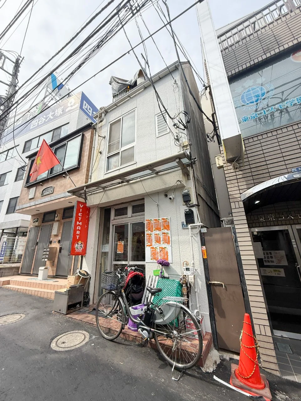 高田馬場TOY-BOXビル 1階~3階一括 外観 1