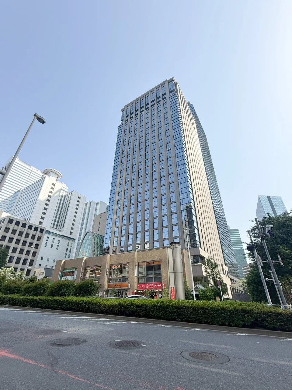 サーブコープ(新宿オークシティ 日土地西新宿ビル8階) 8 外観 2