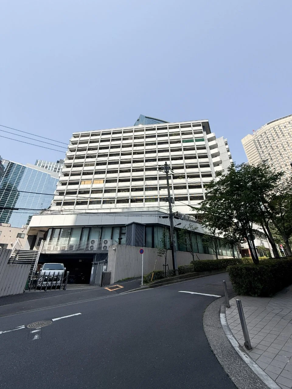 ハローオフィス西新宿(ストーク新宿1階) 1 外観 2