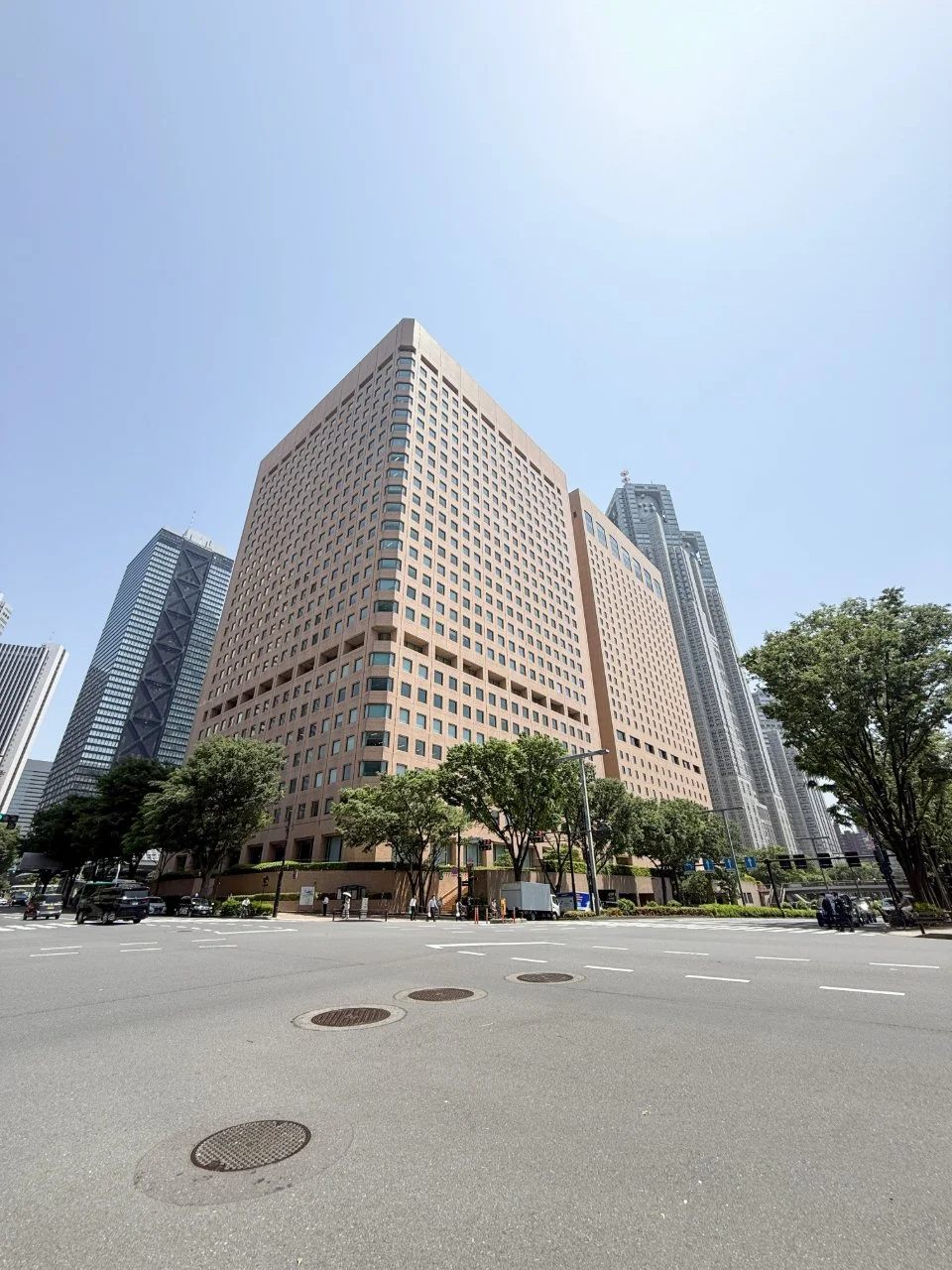 新宿第一生命ビル 22 オフィスビル外観 1