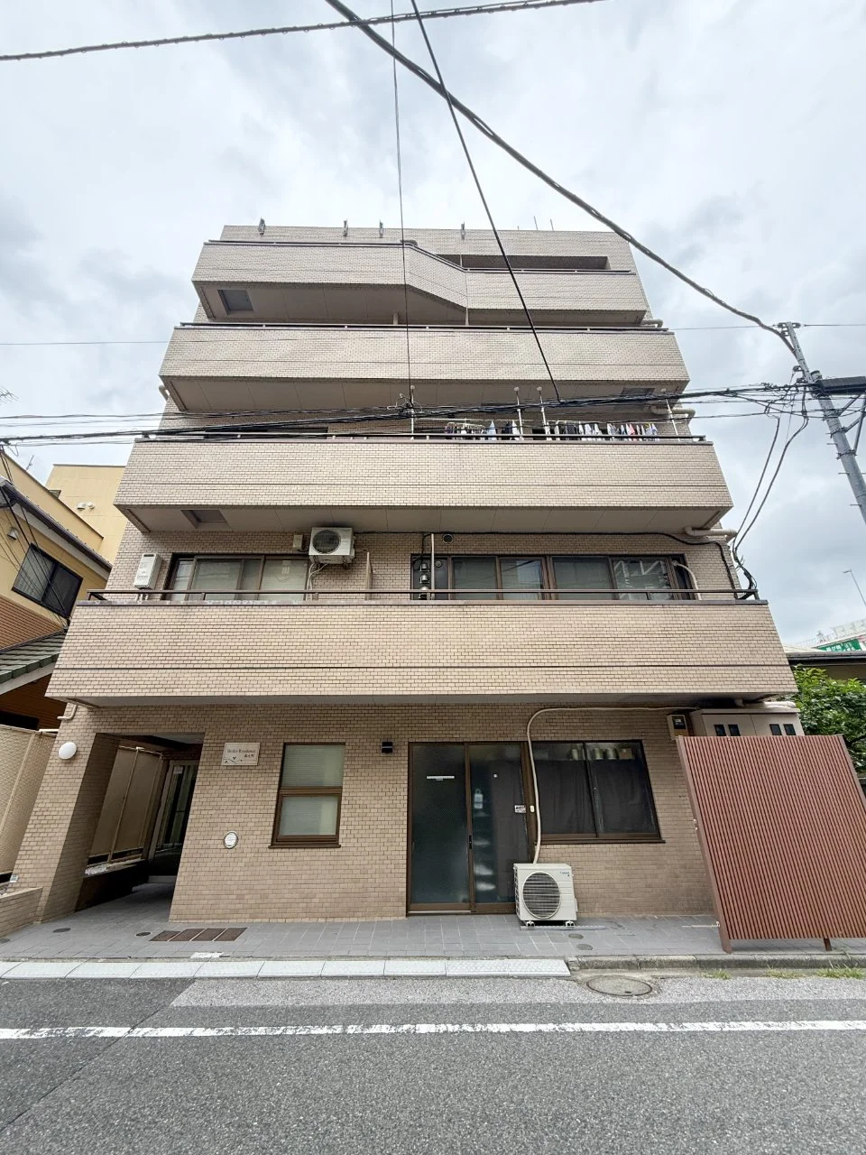 Briller Residence南元町(ブリエ レジデンス南元町) 2階3階メゾネット 外観 1