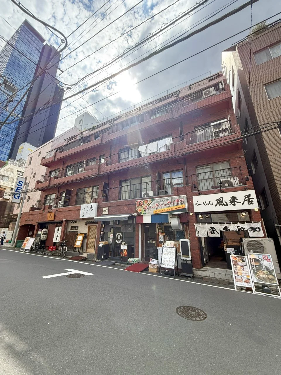 セードル新宿ハイツ 3 オフィスビル外観 1