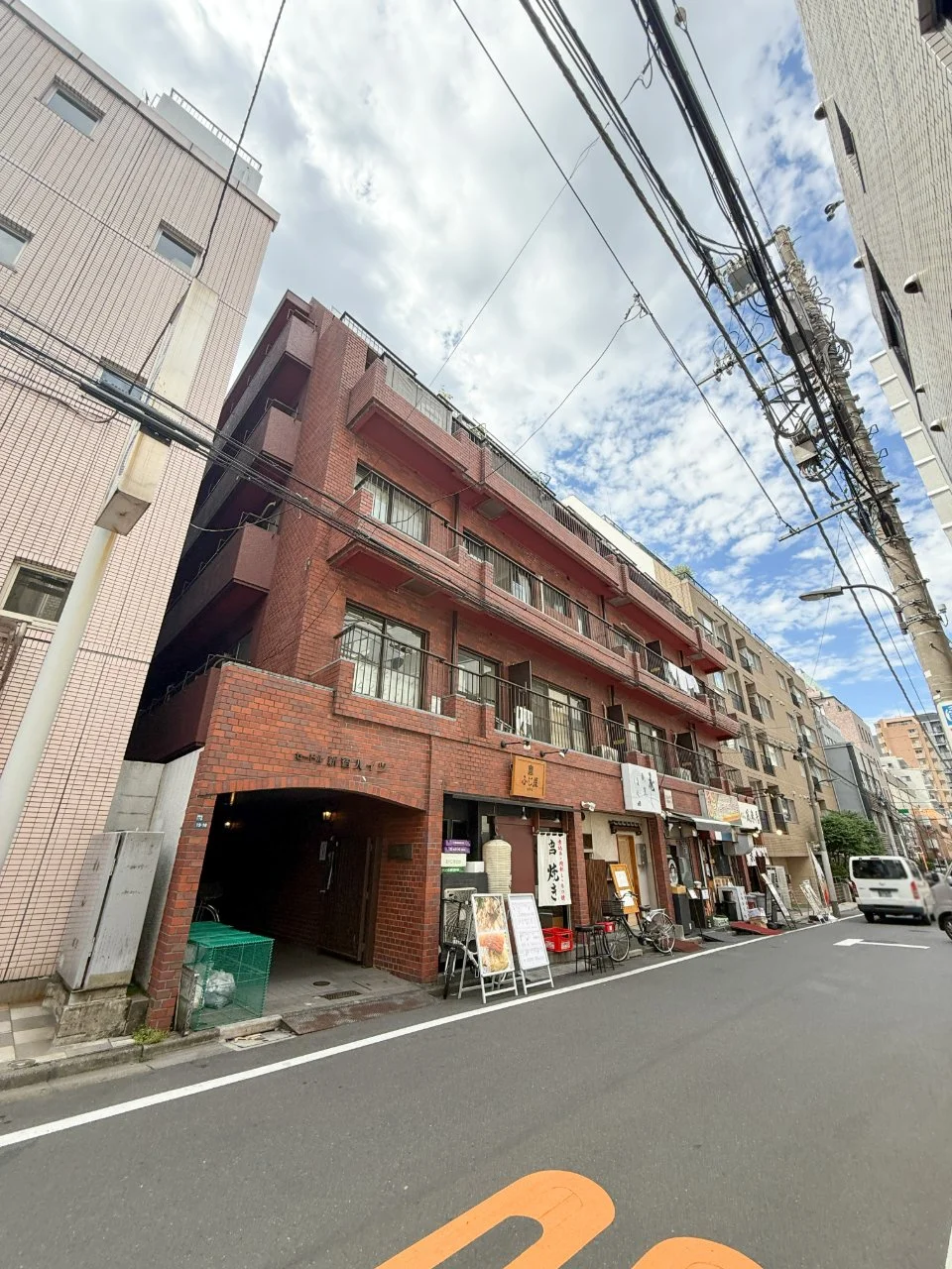 セードル新宿ハイツ 3 オフィスビル外観 2