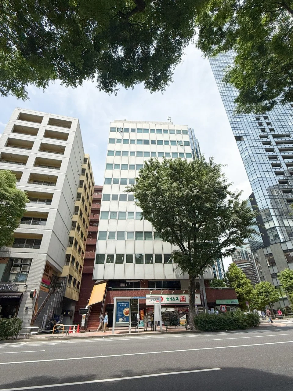 新宿タツミビル 8 オフィスビル外観 2
