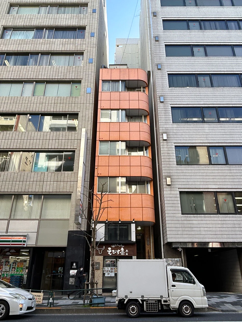 中根ビル 4 外観 1