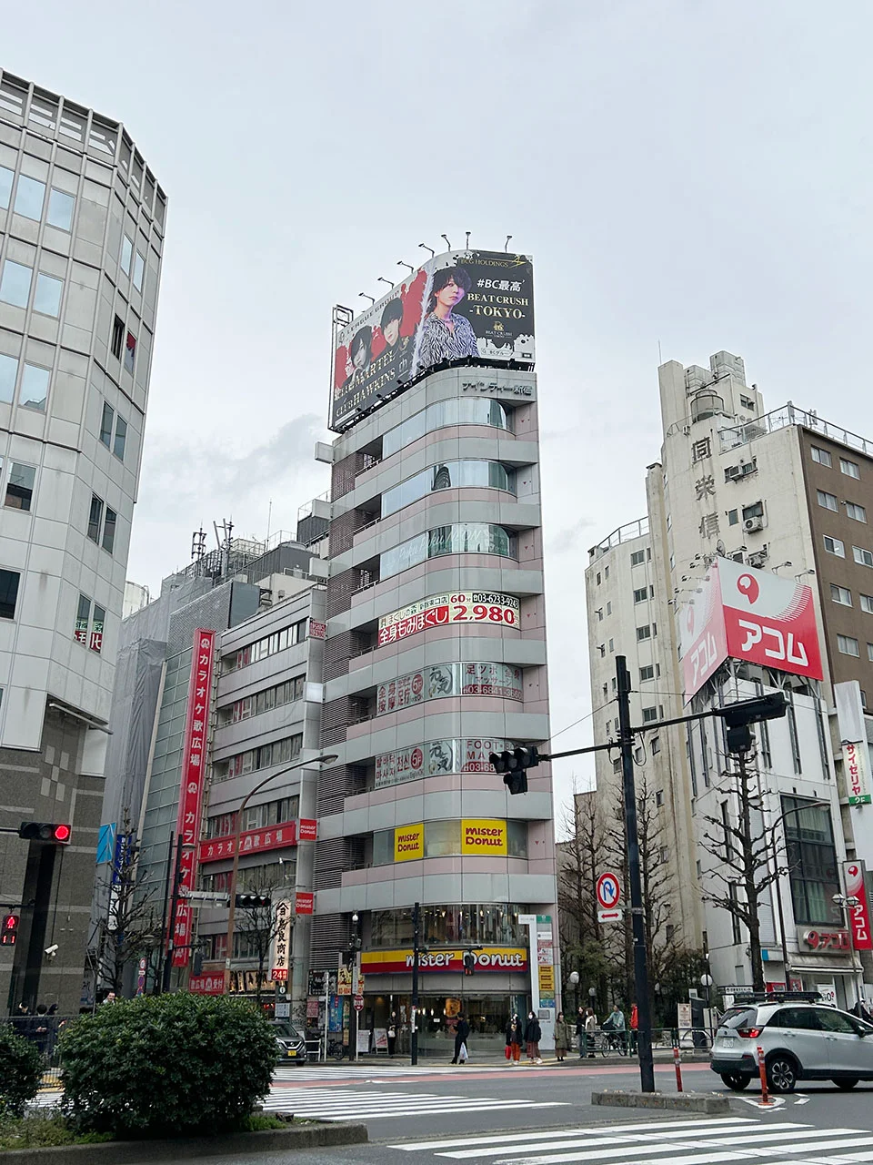 ナインティ新宿ビル B2 オフィスビル外観 1