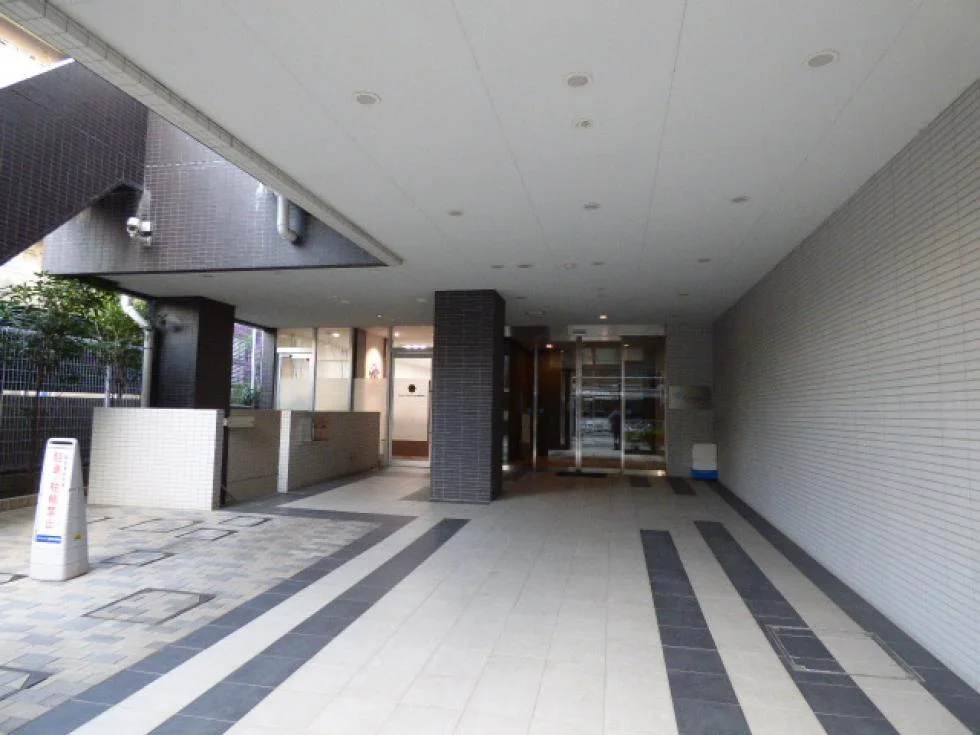 ダイナシティ西新宿ビル - 画像1