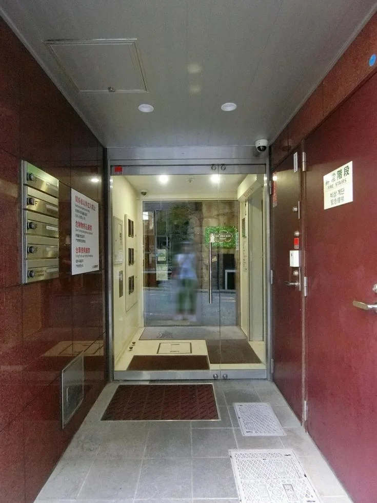 ヒロ歌舞伎町 2 エントランス 3