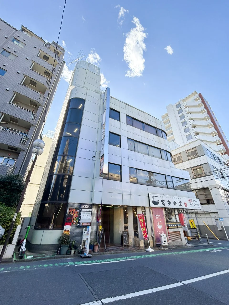 新宿オービル 1 オフィスビル外観 1
