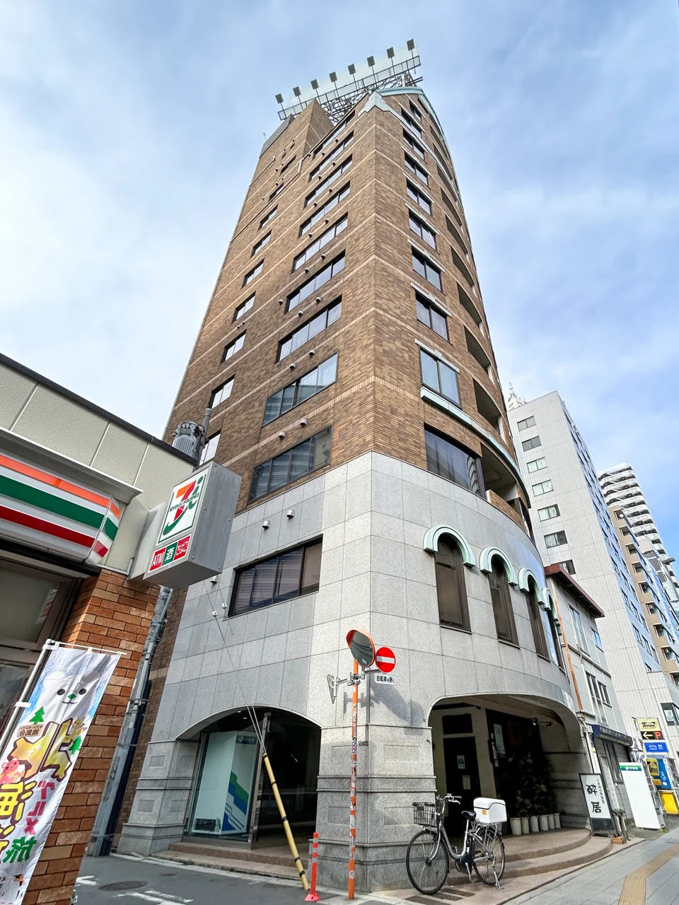 西新宿TOKビル 12 外観 1