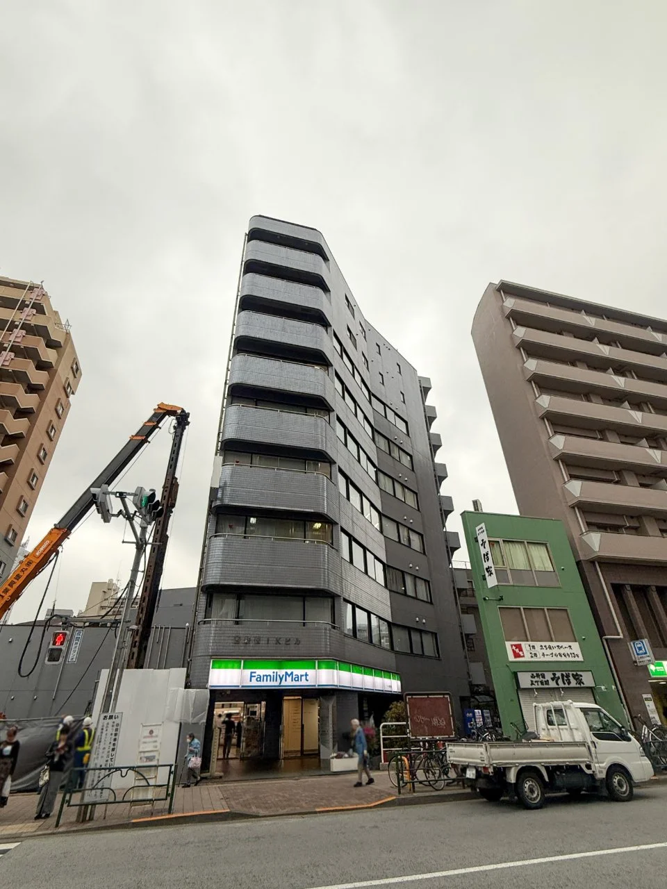 西新宿IKビル 5 オフィスビル外観 2