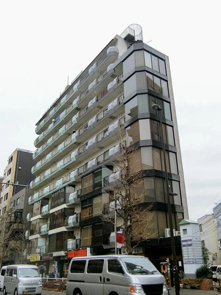 バラードハイム新宿渡辺ビル 8 オフィスビル外観 2