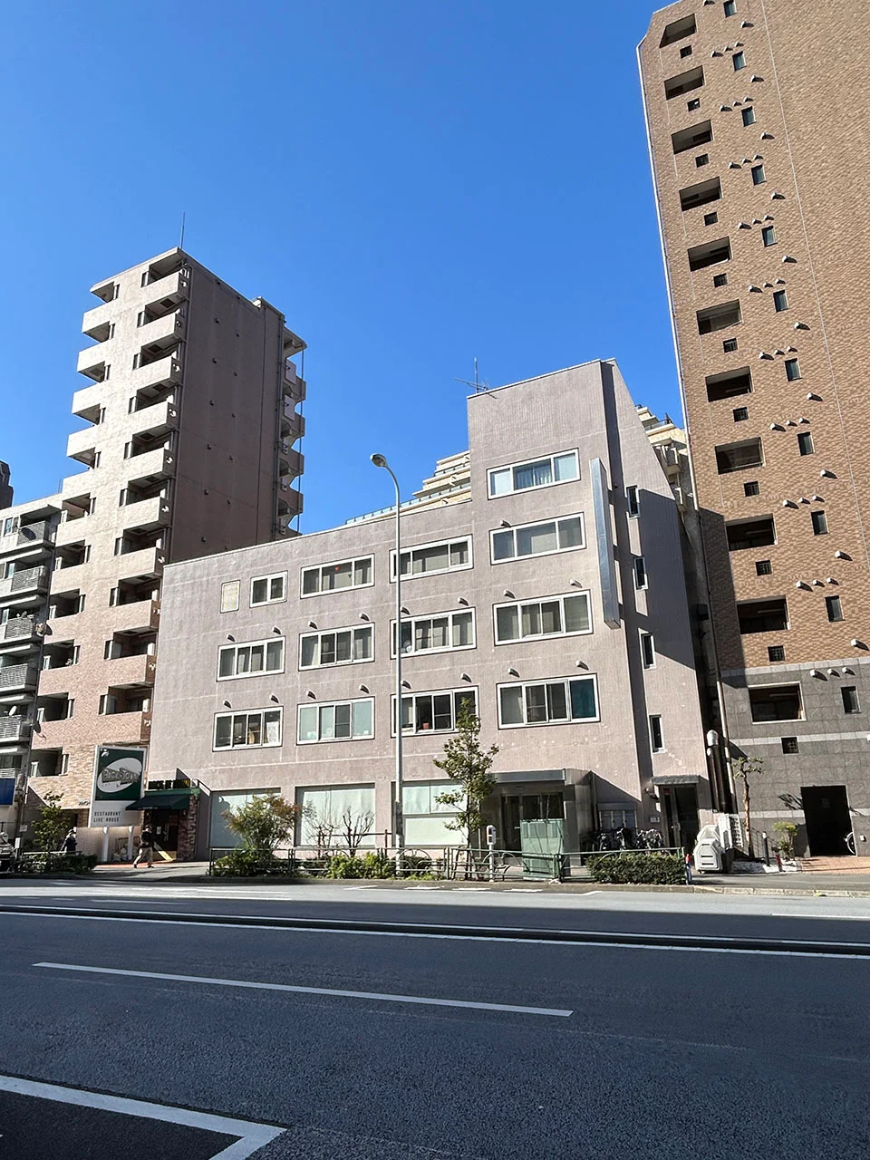 第2山田ビル 3 オフィスビル外観 1