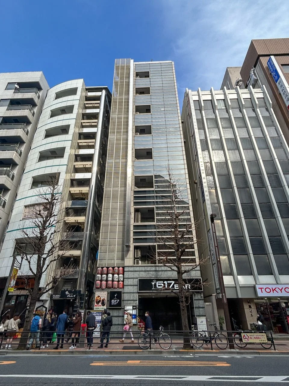 新宿ウエストスクエアビル 10 オフィスビル外観 1