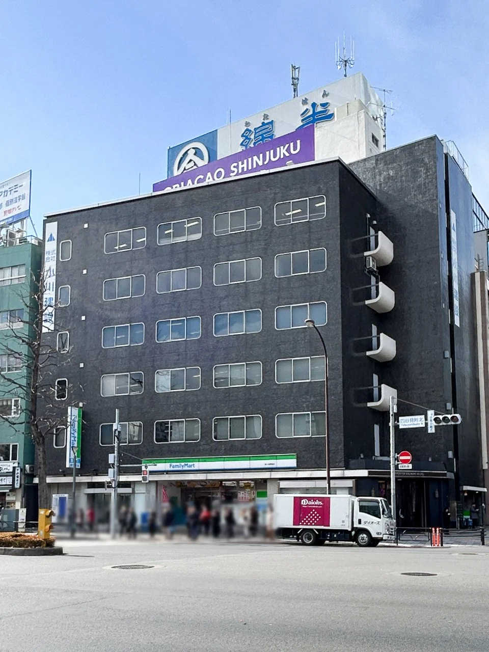 四谷駅前ビル 3 外観 1