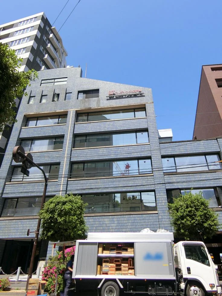 87ビルディング岩戸町 5 オフィスビル外観 2