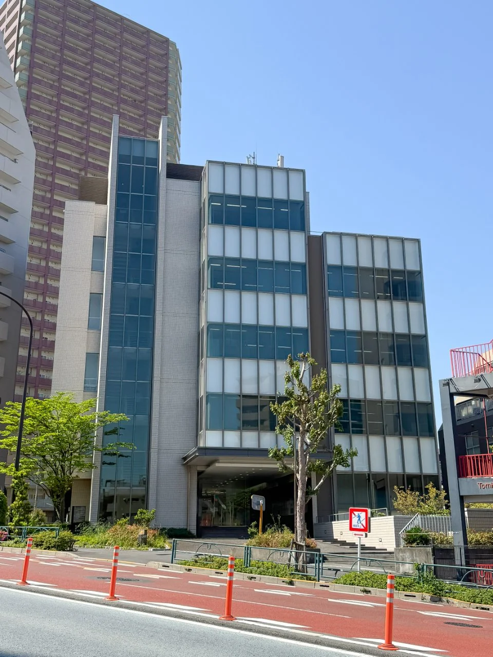 NMF新宿EASTビル 3 オフィスビル外観 2