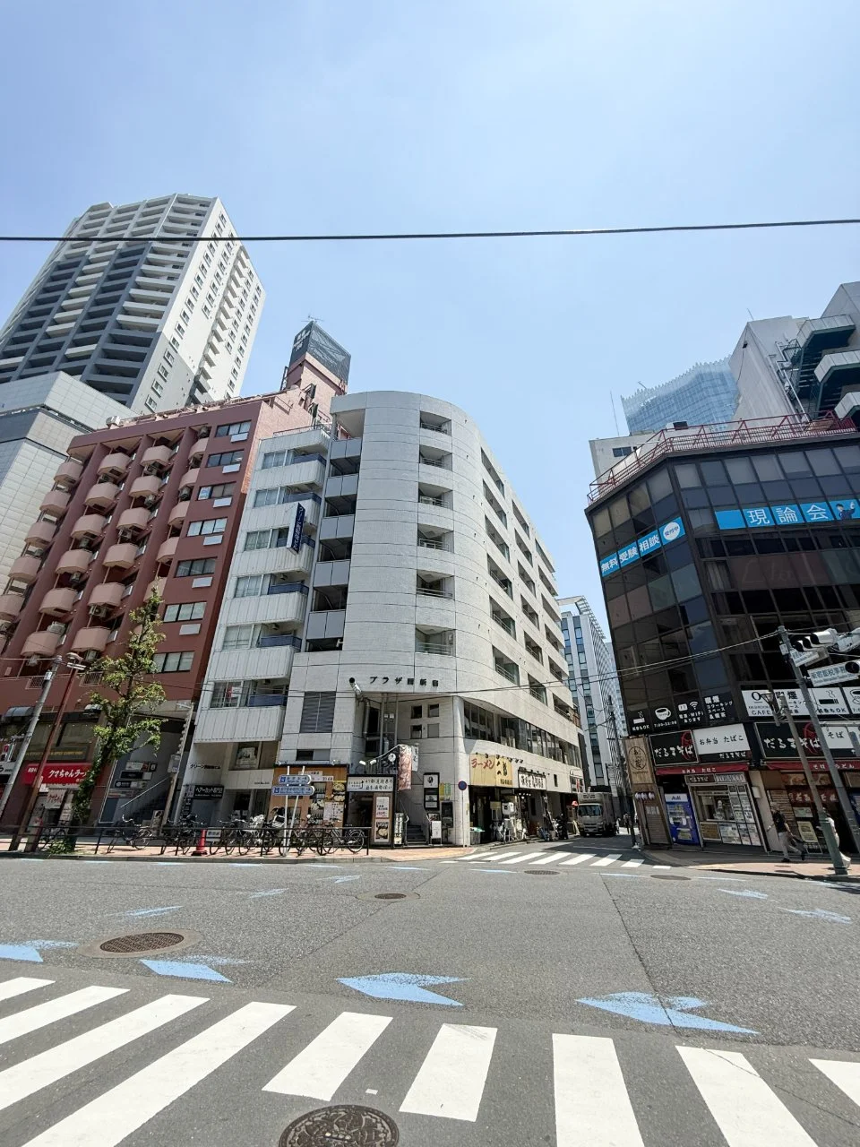 プラザ西新宿ビル 2 オフィスビル外観 1