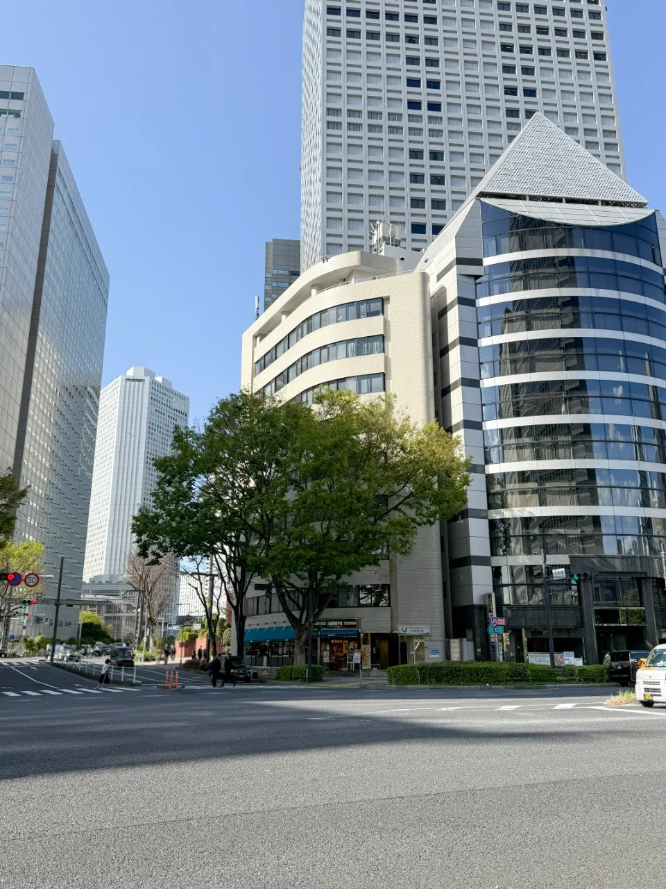 新宿嘉泉ビル 9 オフィスビル外観 2