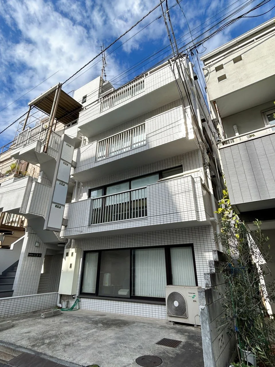 三信ビル - 画像1