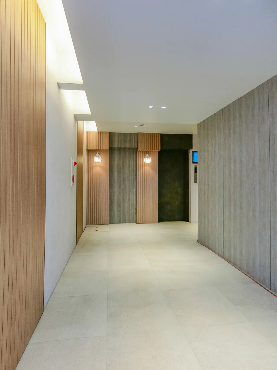 The Corner SHINJUKU 6 ビルエントランス 6
