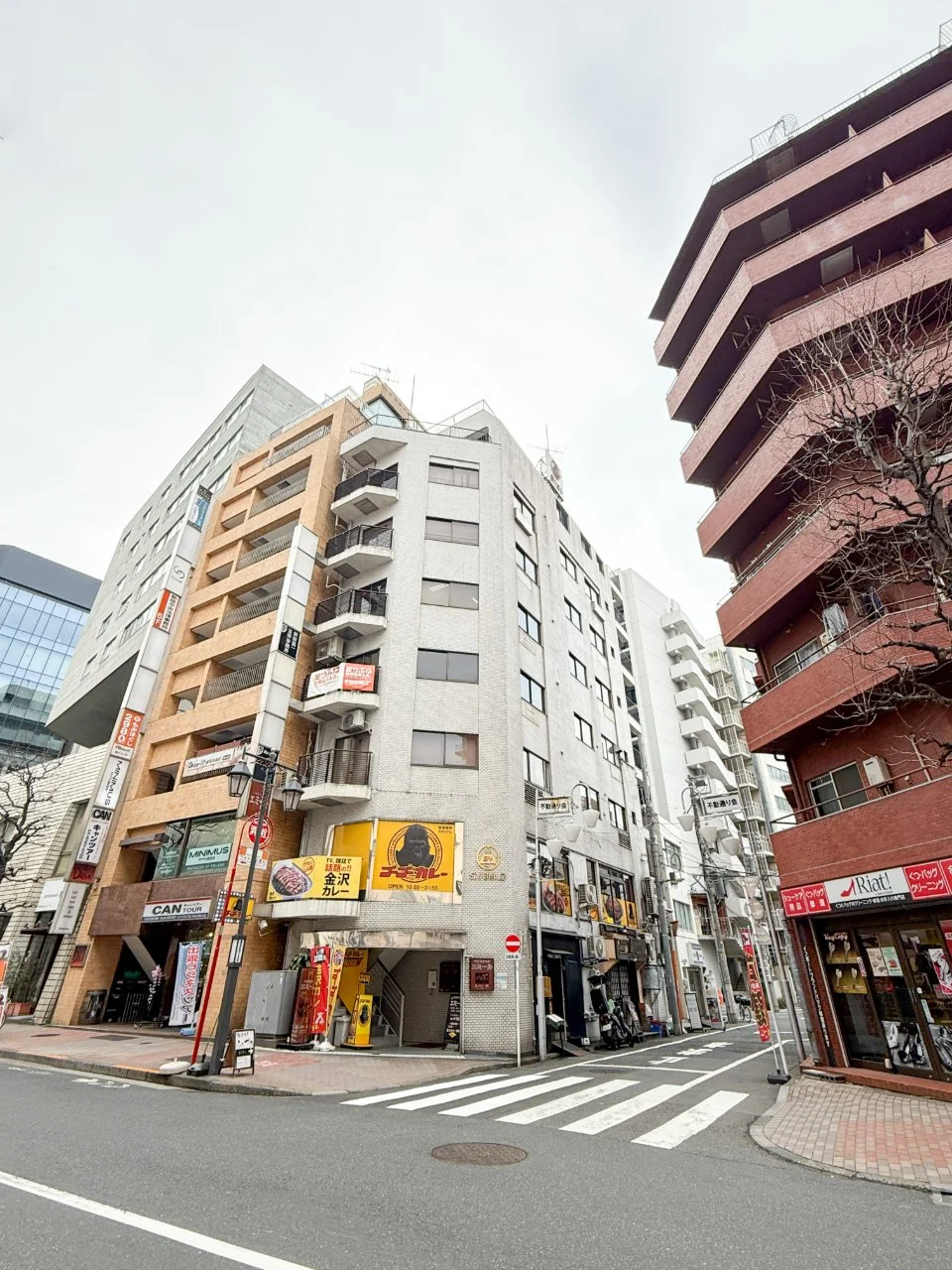 新宿SYビル 3 オフィスビル外観 1