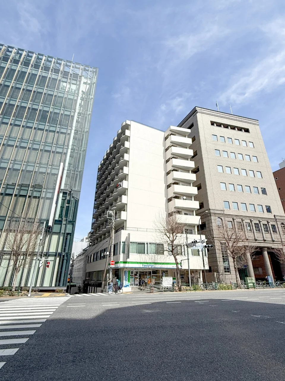 ニューライフ新宿ビル 7 外観 1