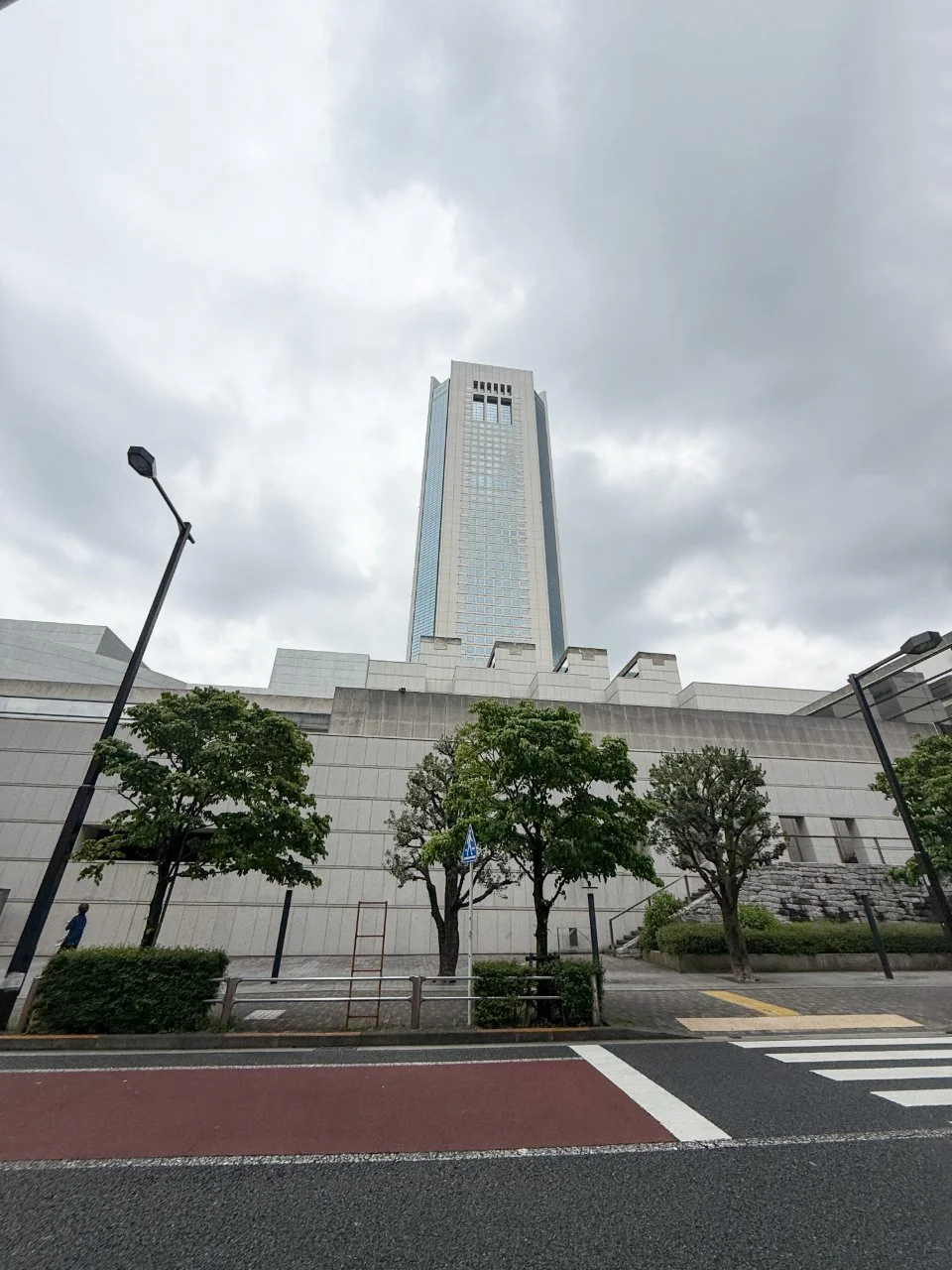 東京オペラシティ(オフィス) 11 外観 1