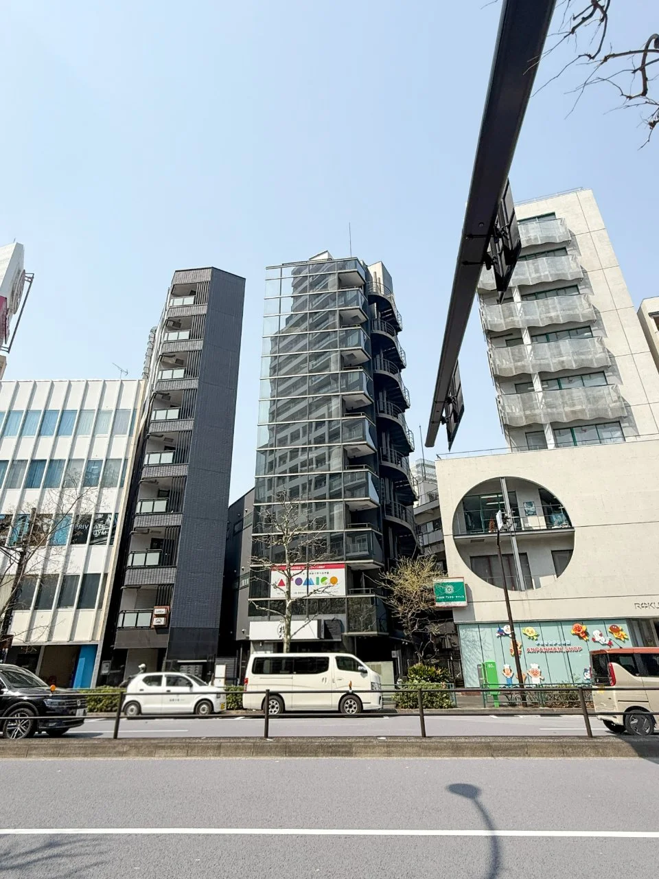 ACN四谷3丁目ビル 5階6階セット オフィスビル外観 2