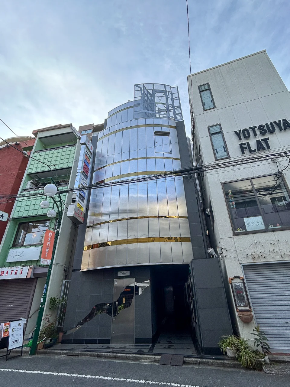 三恵ルミエール四谷ビル 2 オフィスビル外観 1