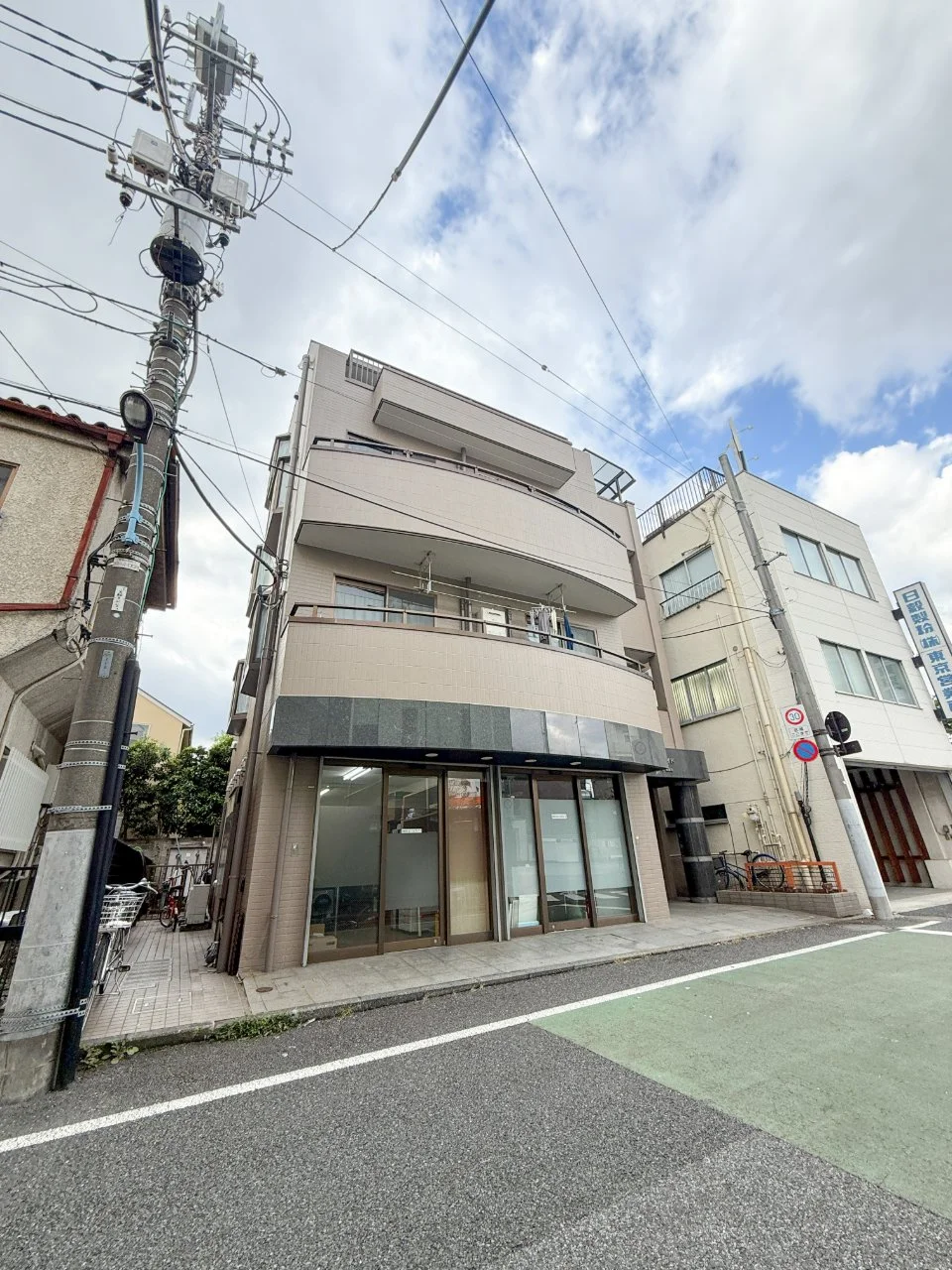 ライフサイドカズ西落合 1 外観 2