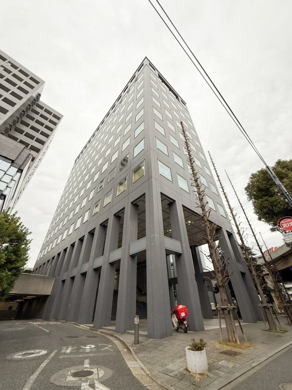 アクロポリス東京 9 オフィスビル外観 1