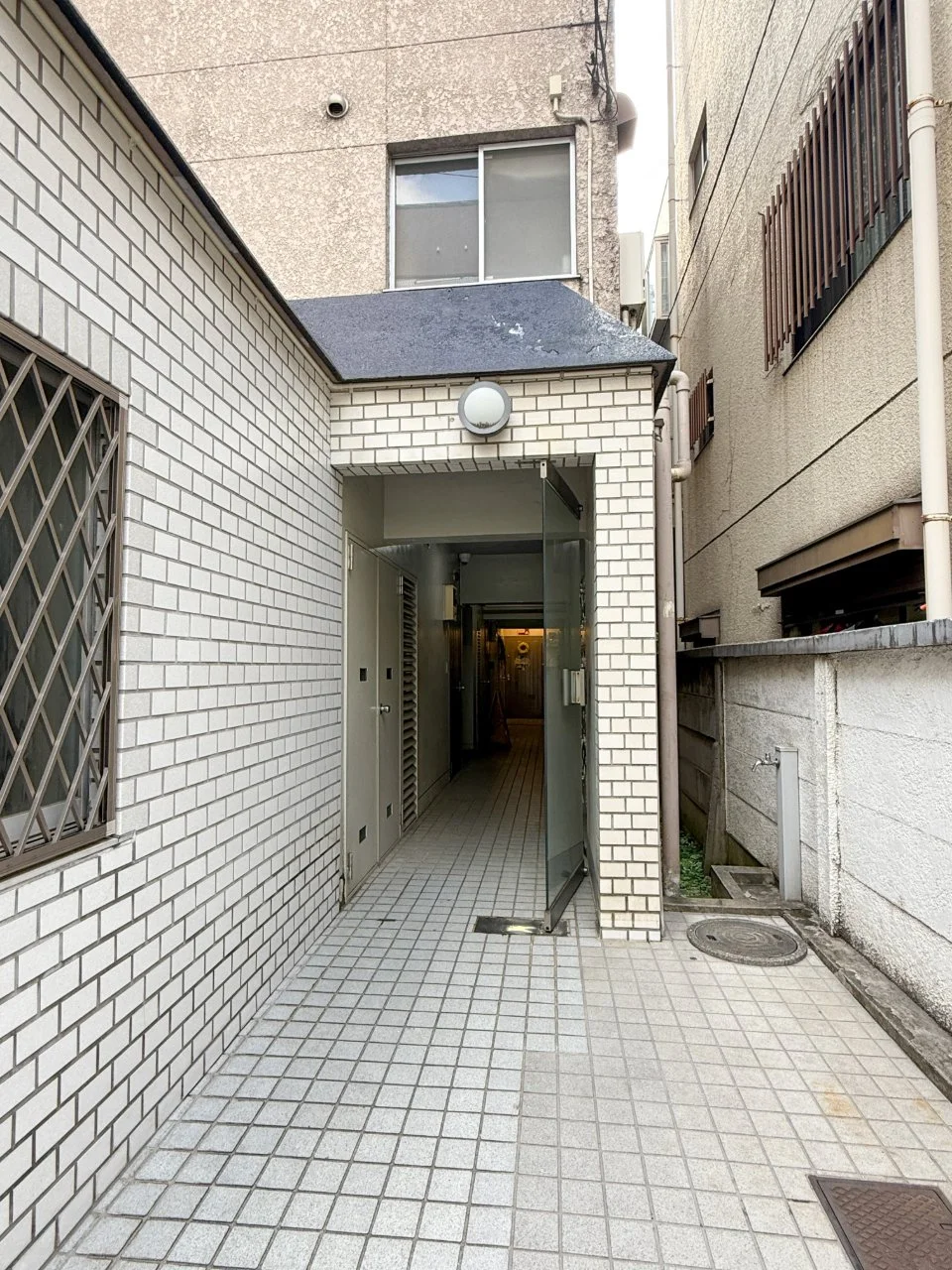 MI西新宿ビル 4 ビルエントランス 4