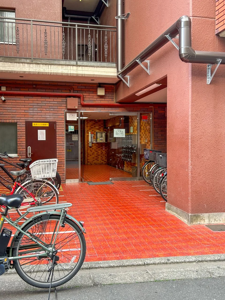 サンハイム大久保ビル 1 エントランス 3