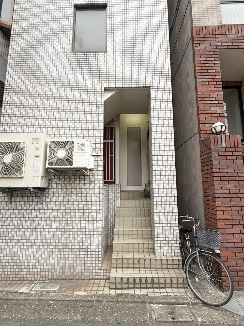 稲川ビル 3 エントランス 3