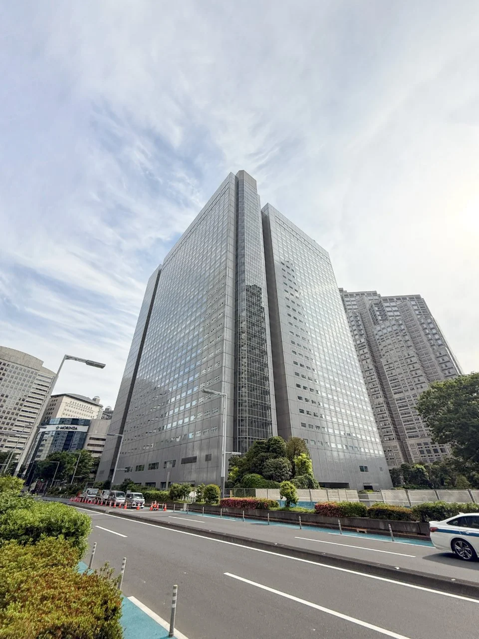 新宿NSビル 4 オフィスビル外観 1