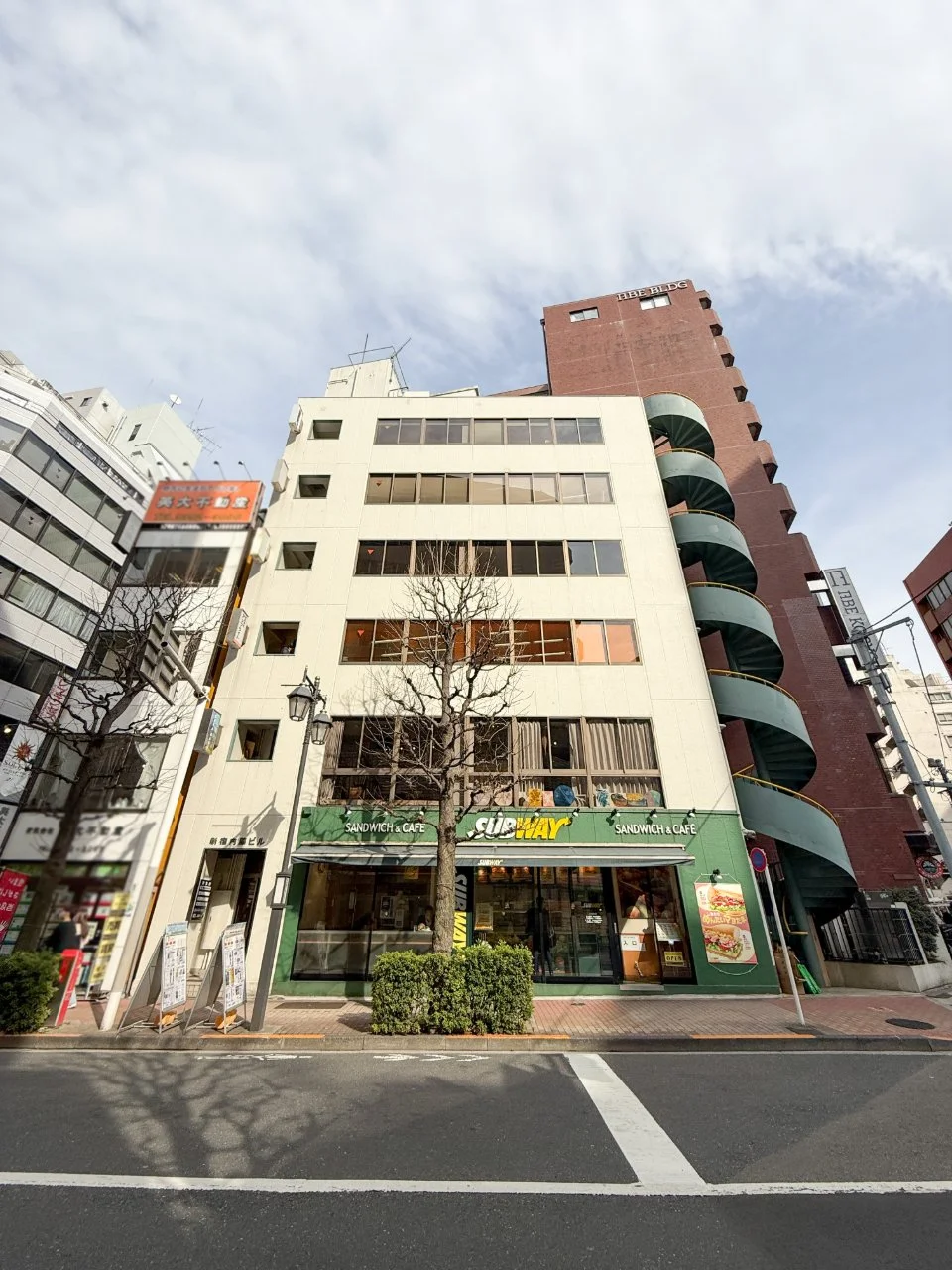 新宿内藤ビル 4 外観 1