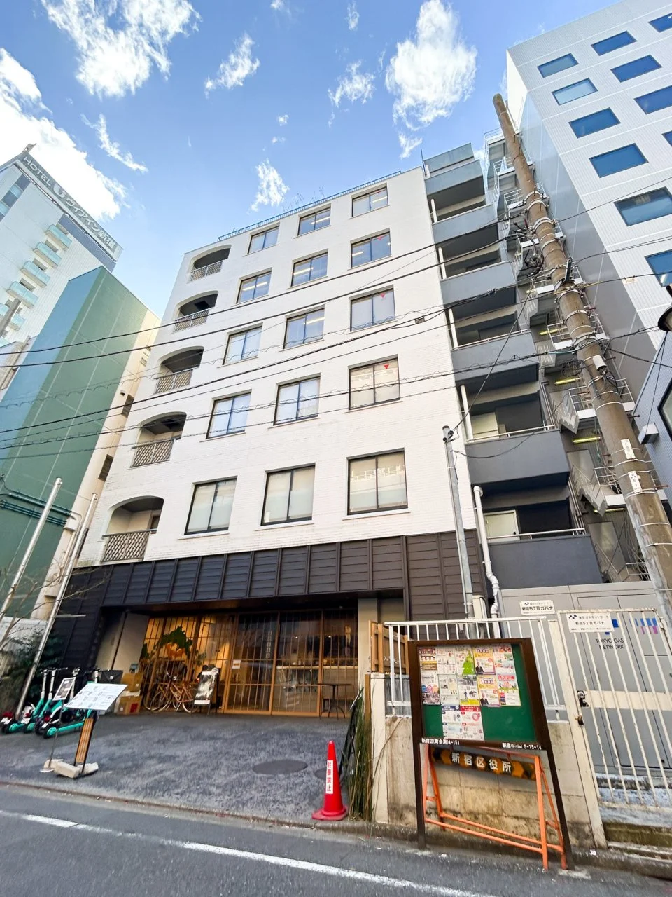 INBOUND LEAGUE新宿(インバウンドリーグ新宿) 4 オフィスビル外観 1
