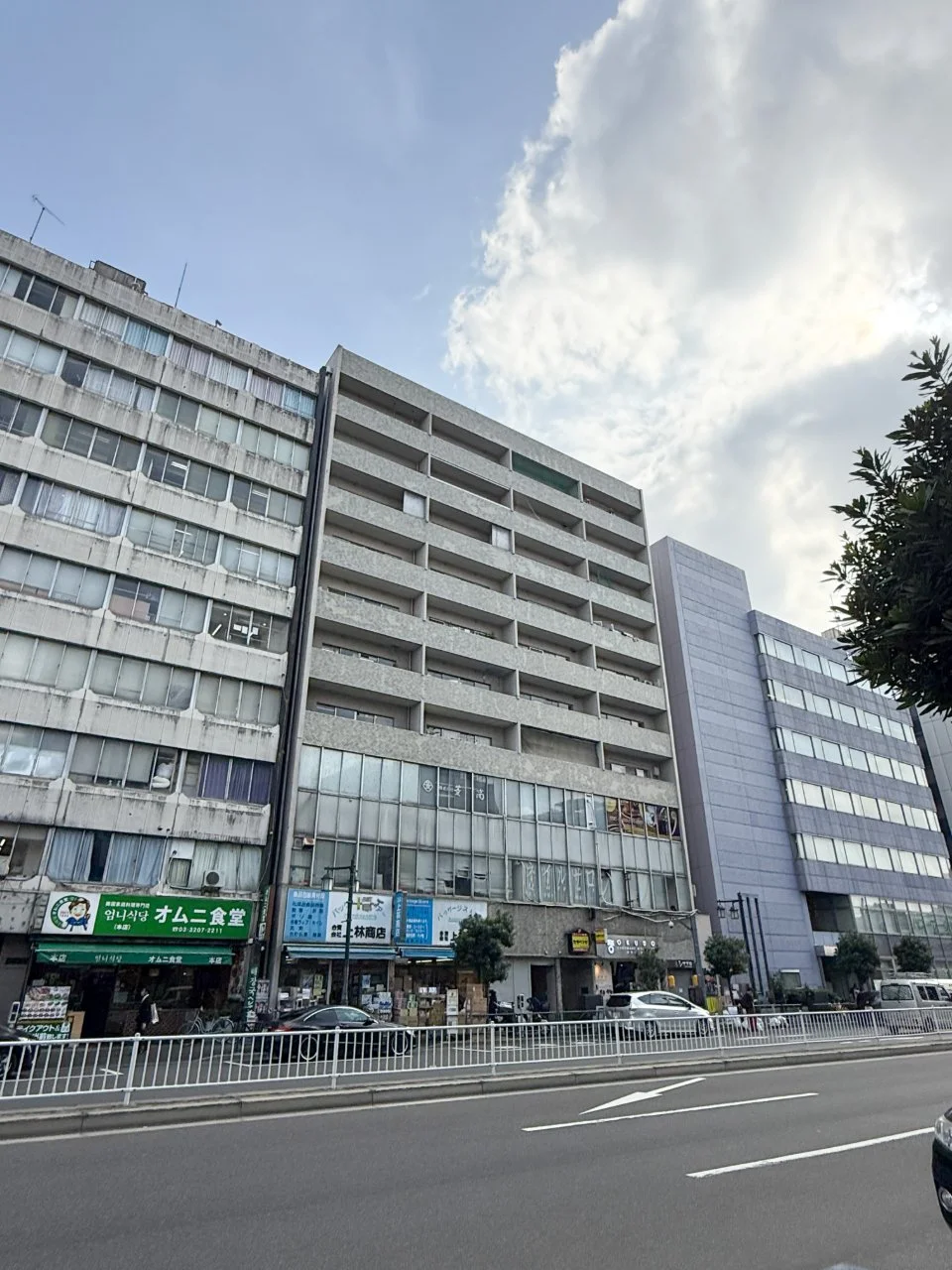 カーサ新宿(カーサ新宿第1 ) 10 オフィスビル外観 2