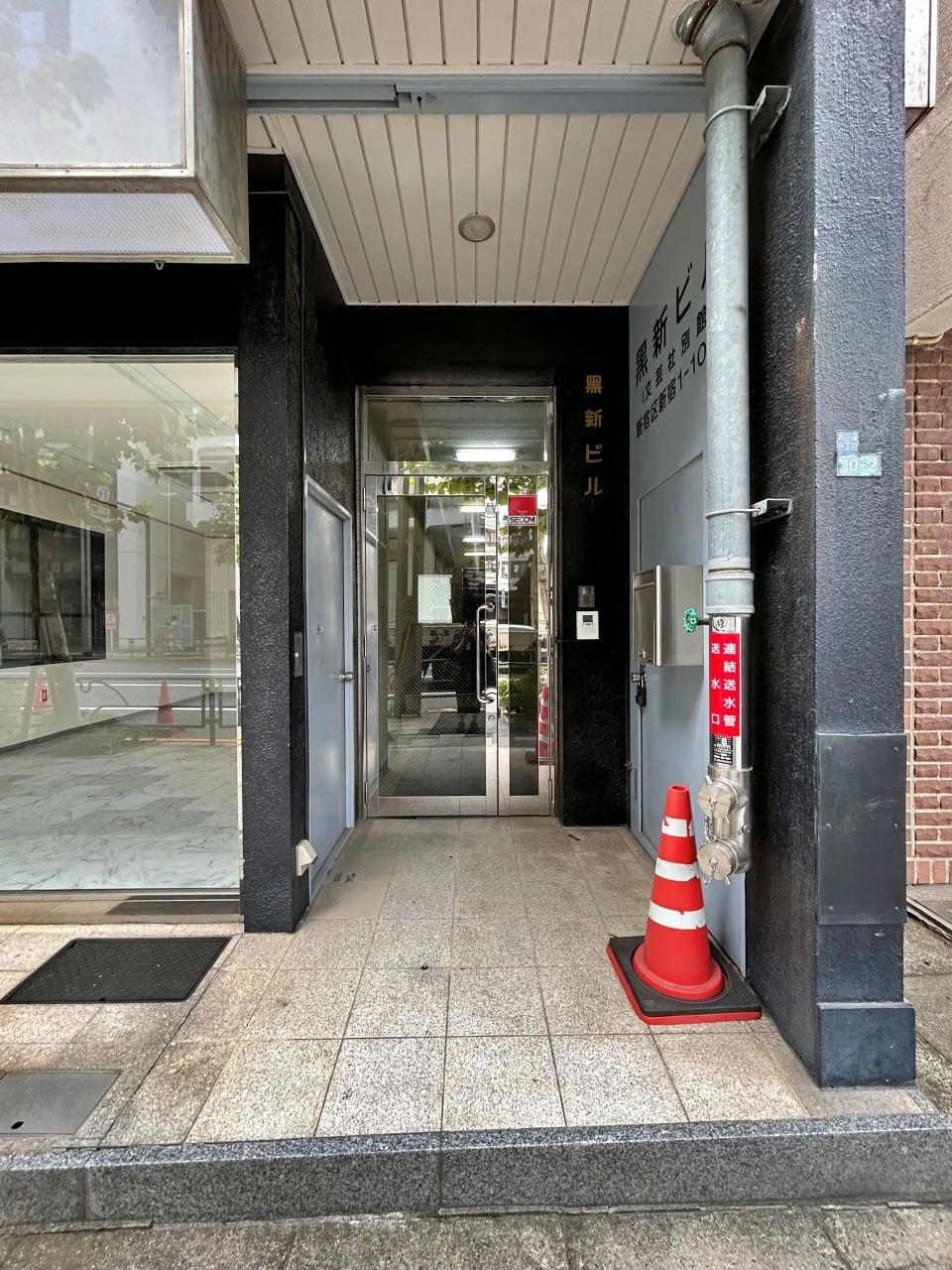 文芸社別館 3 ビルエントランス 6