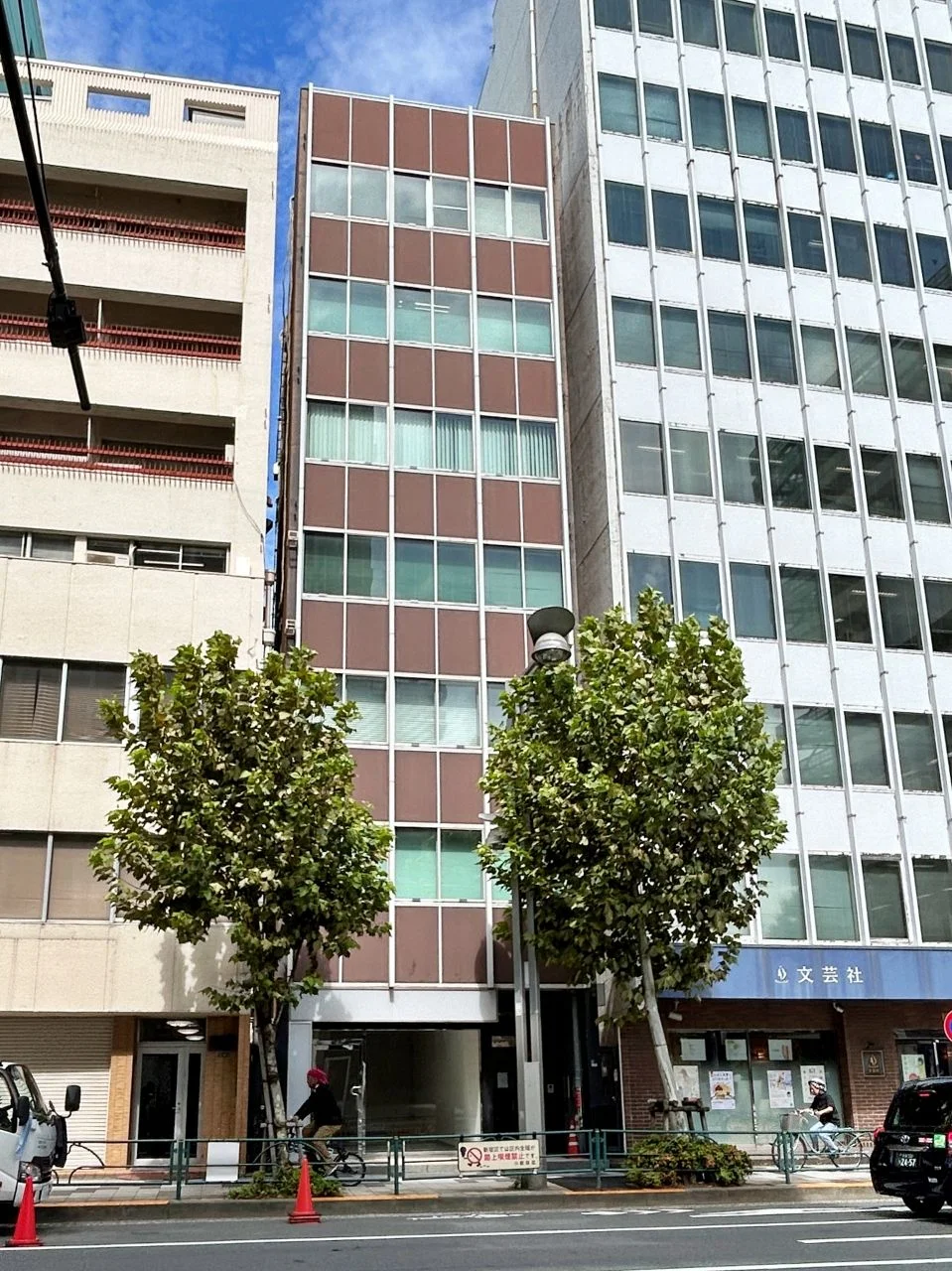 文芸社別館 3 オフィスビル外観 1