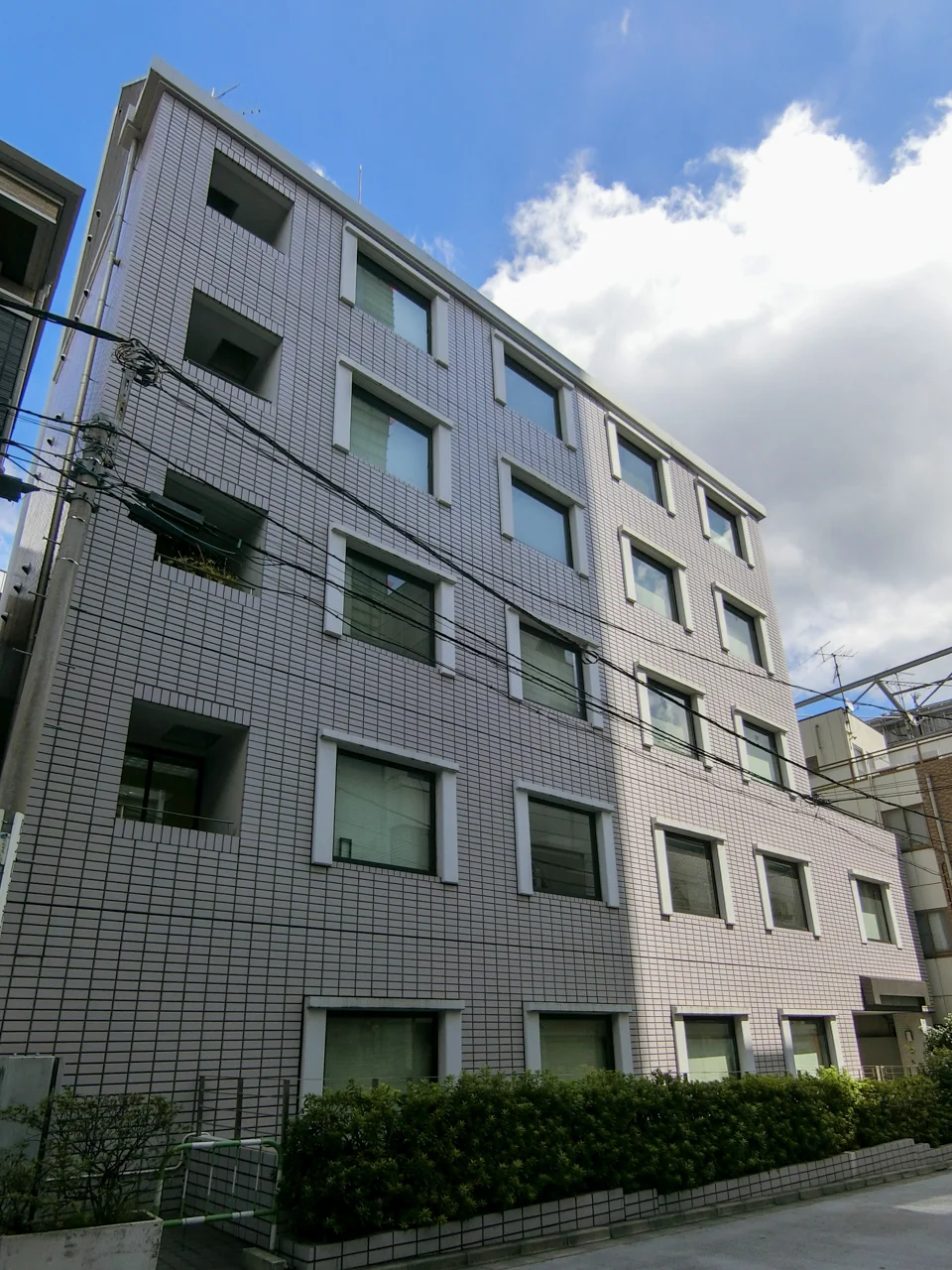 市谷東ビル 7 オフィスビル外観 2