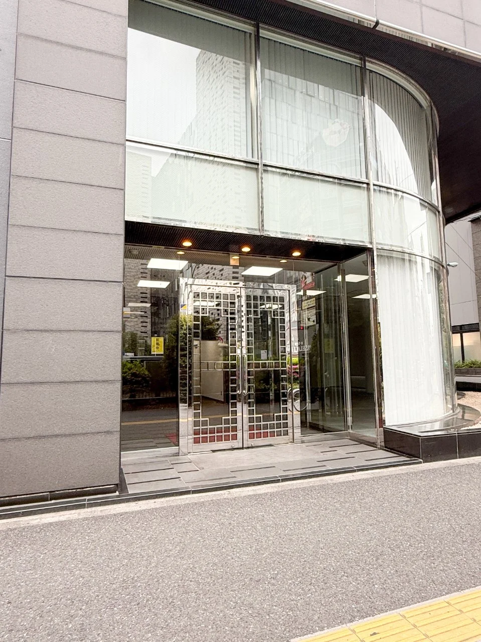 新宿KSビル 9 エントランス 3