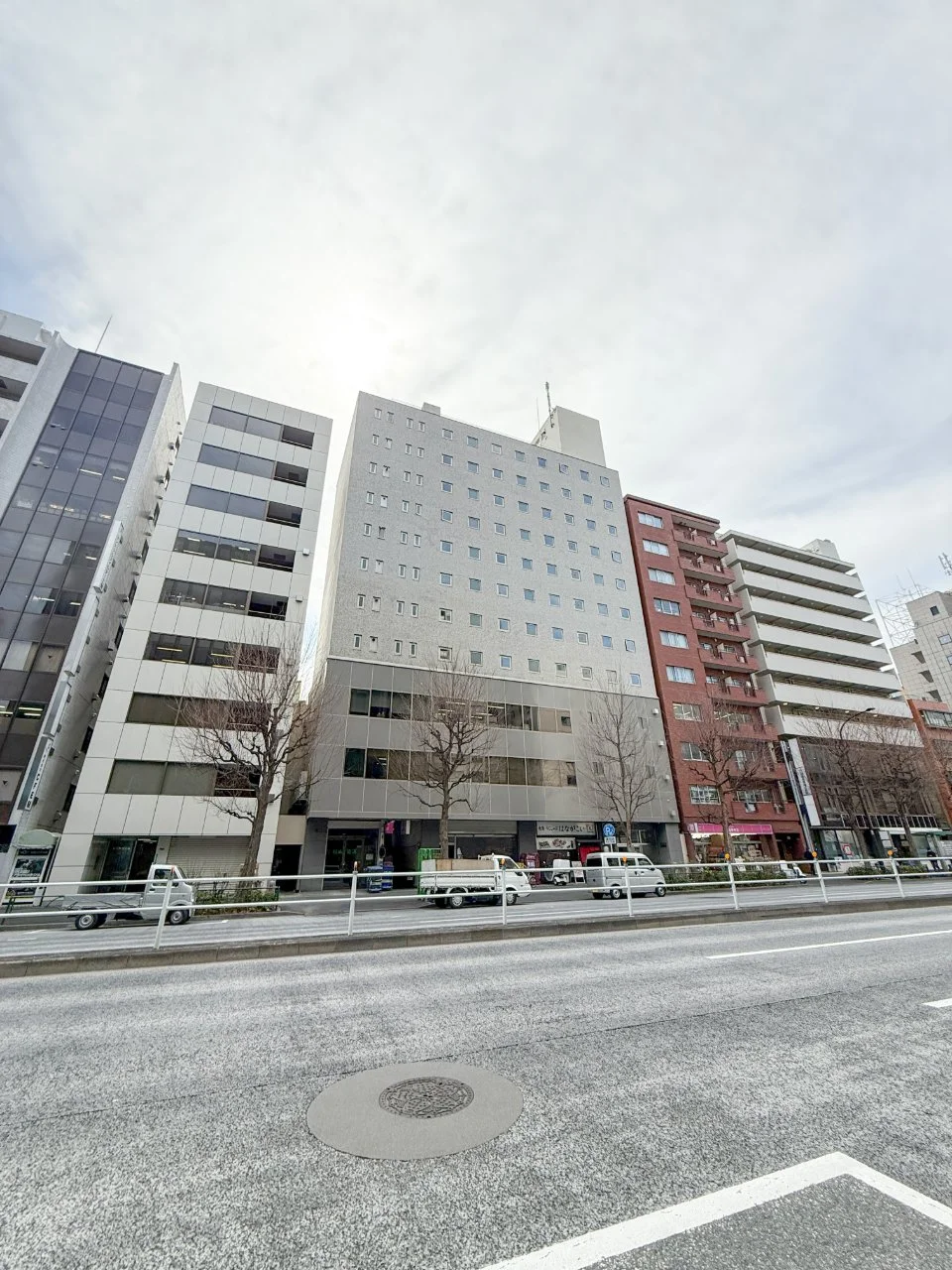 第1貝塚ビル 3 オフィスビル外観 2