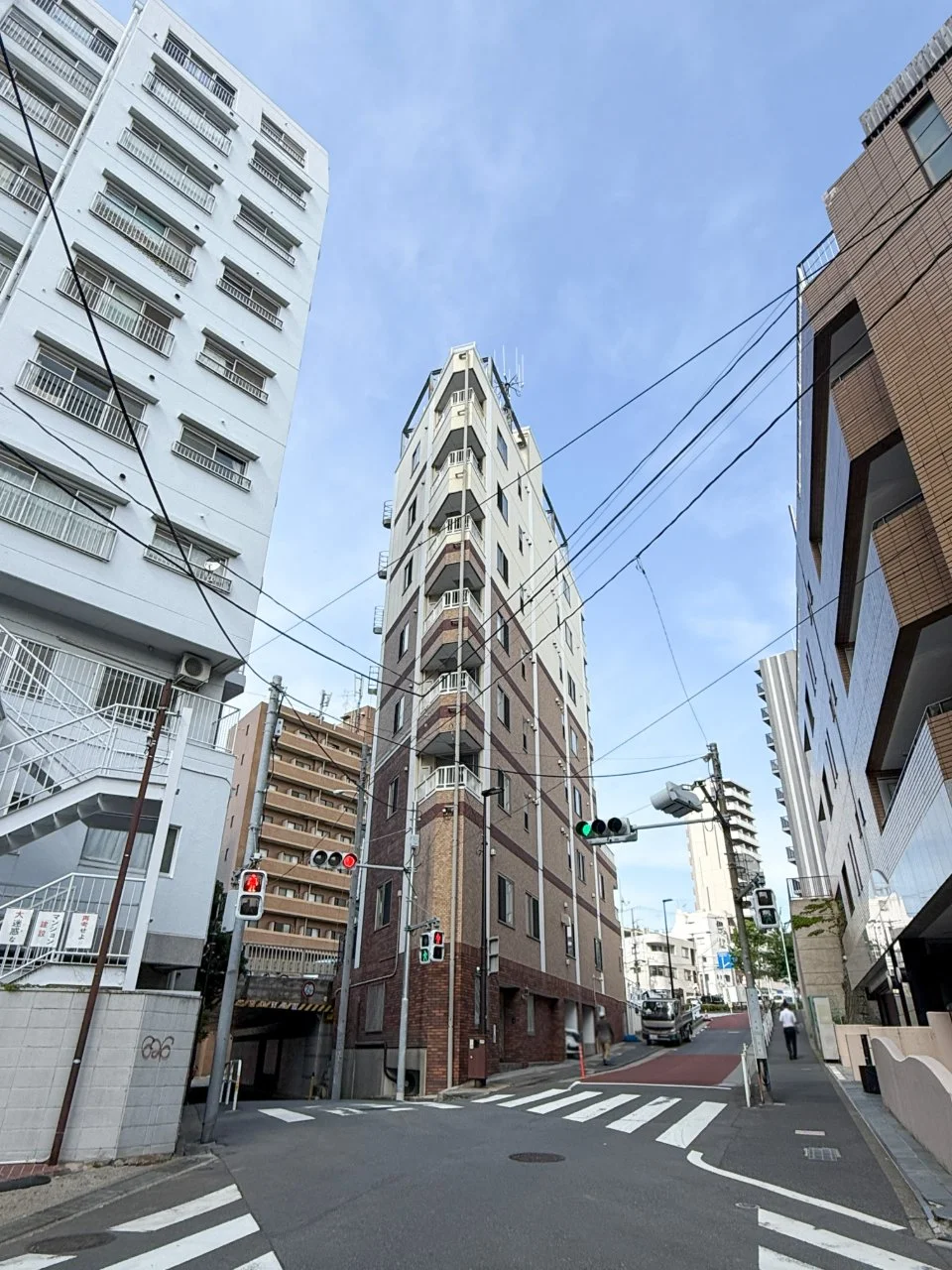 スワンレイク イン 新宿 8 外観 1