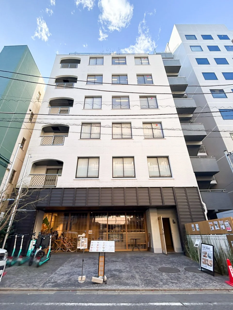 INBOUND LEAGUE新宿(インバウンドリーグ新宿) 6 オフィスビル外観 2
