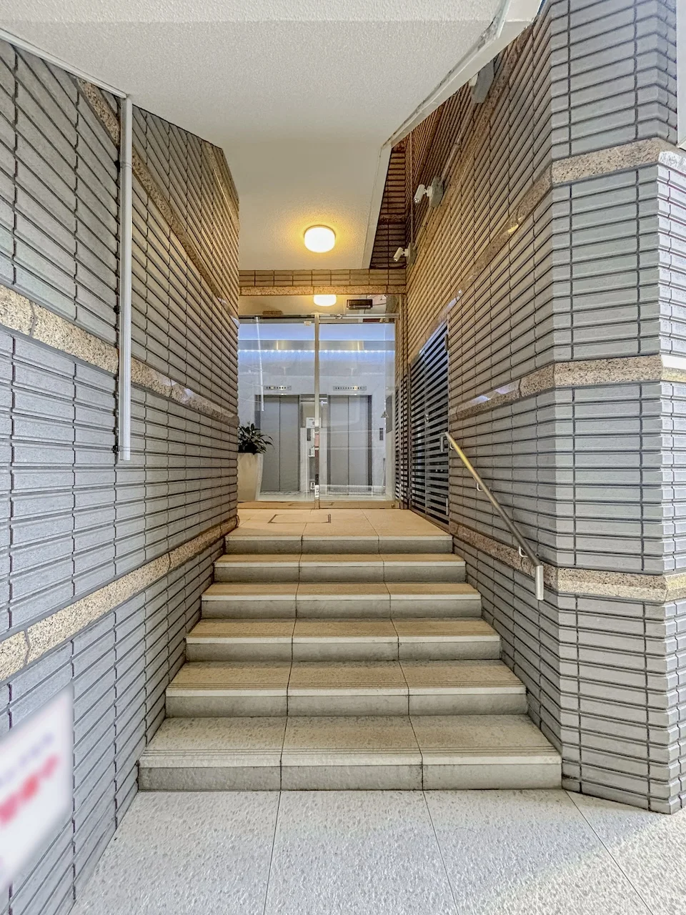 新宿セントランドビル - 画像1