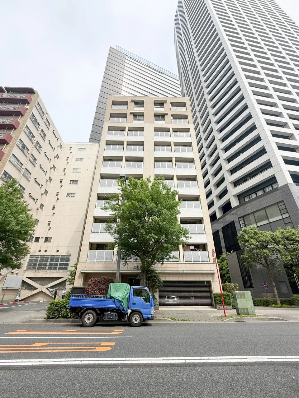 西新宿VIP ROYAL 2 外観 1