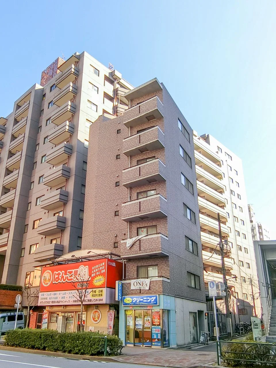 三晃ビル 8 外観 1